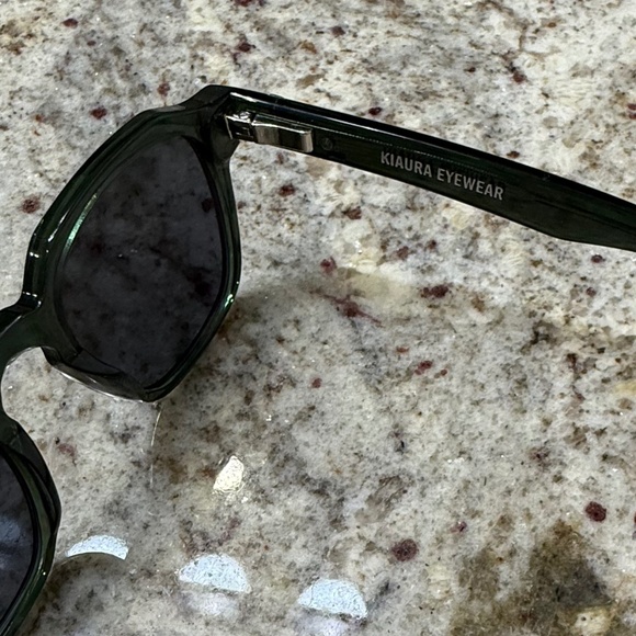 NWT Kiaura Eyewear Sunglasses Emerald Lautner Original - Picture 6 of 12